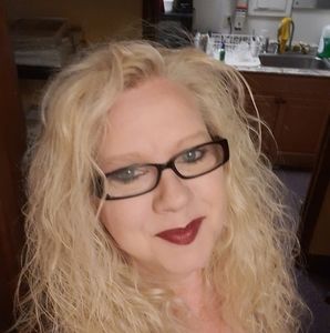 Meet your Posher, Heidi